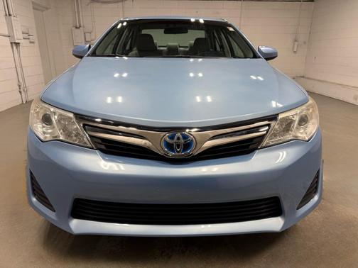 2014 Toyota Camry Hybrid LE