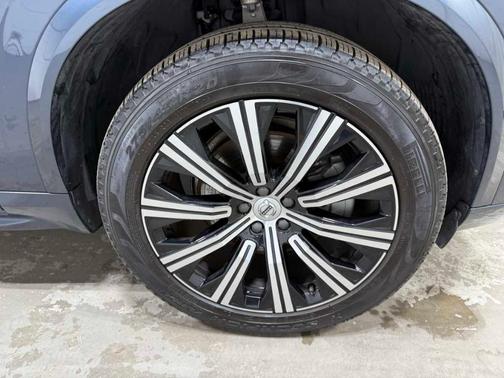 2024 Volvo XC90 B6 Plus Bright Theme 7-Seater