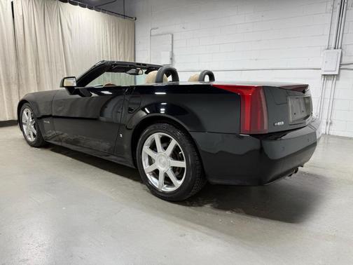 2007 Cadillac XLR 
