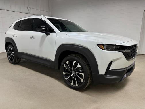 2026 Mazda CX-50 Premium Plus