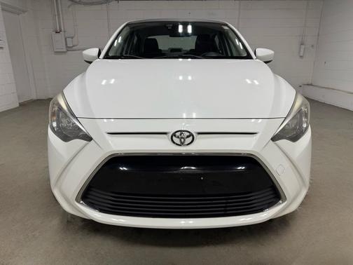 2017 Toyota Yaris iA Base