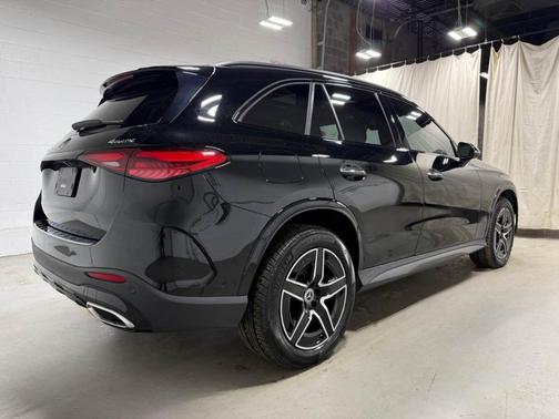 2024 Mercedes-Benz GLC 300 Base 4MATIC