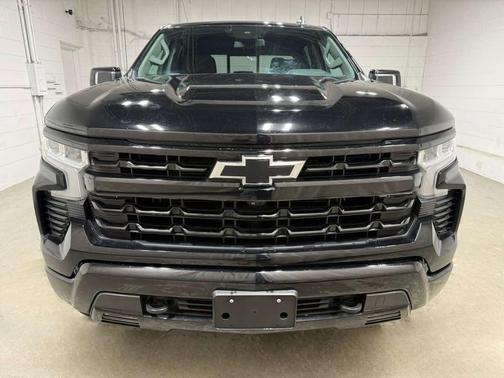 Black 2022 Chevrolet Silverado 1500 RST