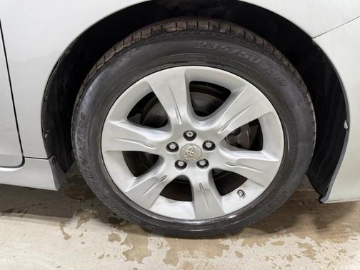 2014 Toyota Sienna SE