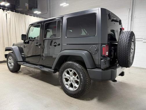 2017 Jeep Wrangler Unlimited Sport
