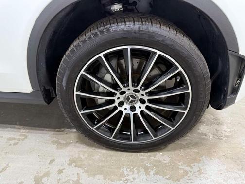 2023 Mercedes-Benz GLC 300 4MATIC Coupe