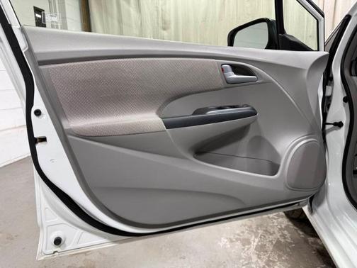 2013 Honda Insight Base