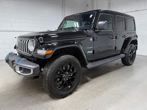Black Clearcoat 2024 Jeep Wrangler 4xe Sahara