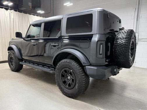 Shadow Black 2024 Ford Bronco Big Bend