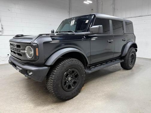 Shadow Black 2024 Ford Bronco Big Bend