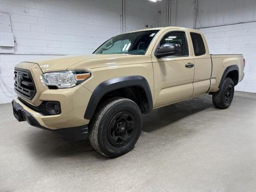 2019 Toyota Tacoma SR