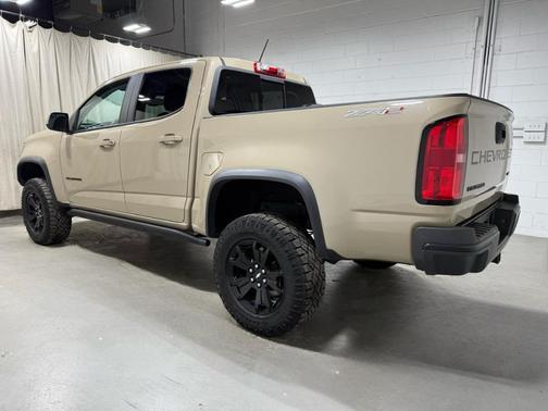 Sand Dune Metallic 2022 Chevrolet Colorado ZR2