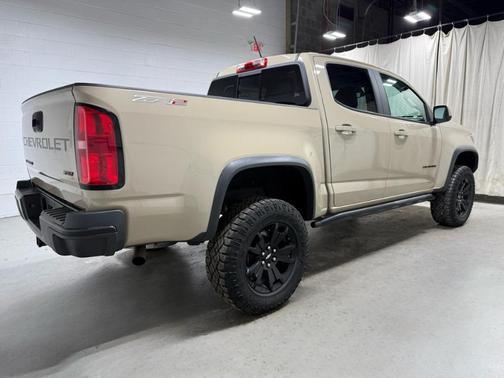 Sand Dune Metallic 2022 Chevrolet Colorado ZR2
