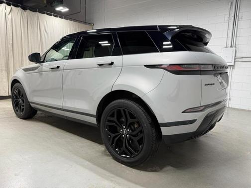 2022 Land Rover Range Rover Evoque SE