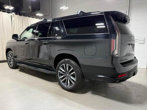 2021 Cadillac Escalade ESV Sport