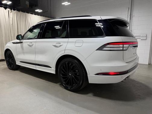 2023 Lincoln Aviator Reserve AWD