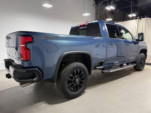 2025 Chevrolet Silverado 2500 LTZ