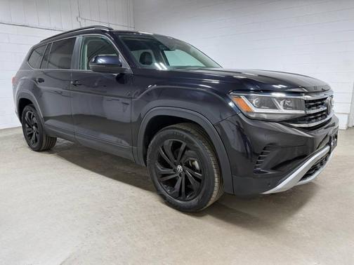 2022 Volkswagen Atlas 3.6L SE w/Technology