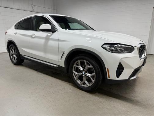 Alpine White 2023 BMW X4 xDrive30i