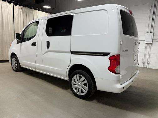 2021 Nissan NV200 SV
