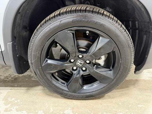 Lunar Silver Metallic 2020 Honda Passport Elite