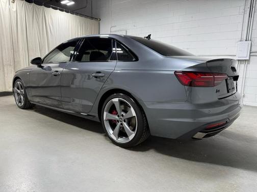 2023 Audi A4 45 S line Premium Plus