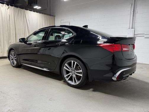 2019 Acura TLX V6 w/Technology Package