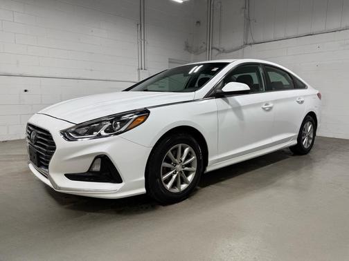 2018 Hyundai SONATA SE