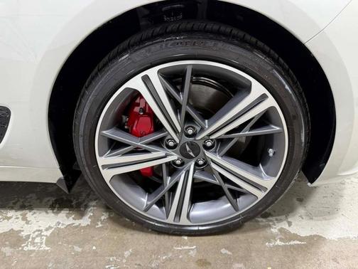 2025 Genesis G70 3.3T Sport Advanced