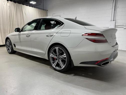 2025 Genesis G70 3.3T Sport Advanced