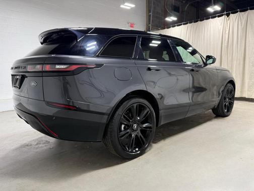 2022 Land Rover Range Rover Velar R-Dynamic S