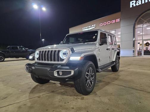2024 Jeep Wrangler Sahara
