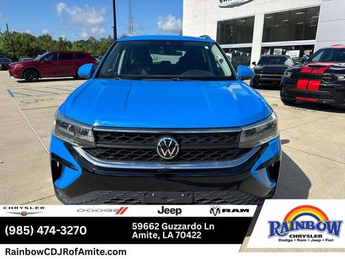 Cornflower Blue 2022 Volkswagen Taos 1.5T SE