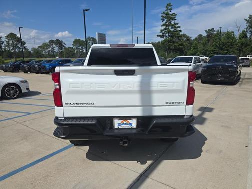 2022 Chevrolet Silverado 1500 Limited Custom Trail Boss