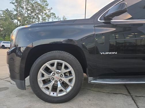 2015 GMC Yukon SLE
