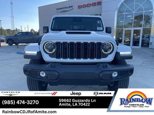 Bright White Clearcoat 2026 Jeep Gladiator Sport