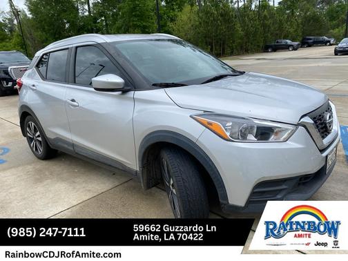 Brilliant Silver 2019 Nissan Kicks SV