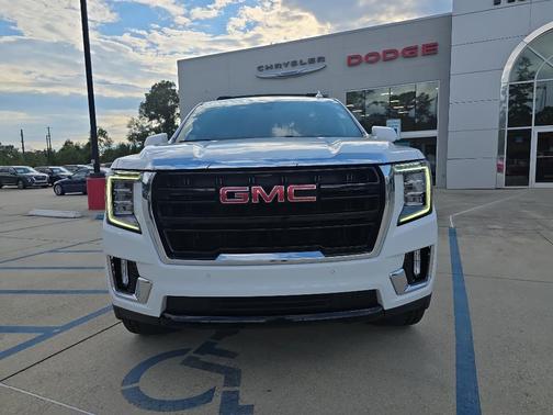 2022 GMC Yukon SLE