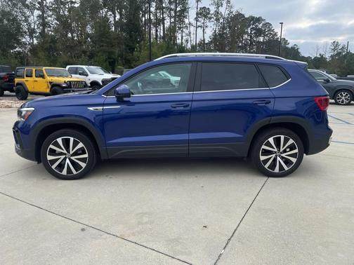 2024 Volkswagen Taos 1.5T SE