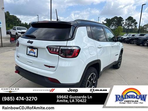 Bright White Clearcoat 2025 Jeep Compass Trailhawk