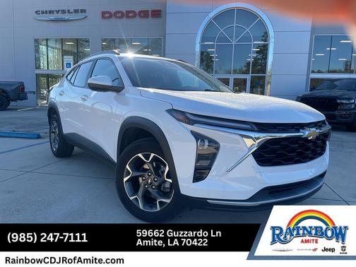 Summit White 2024 Chevrolet Trax LT