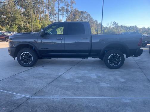 2026 RAM 2500 Rebel/Power Wagon