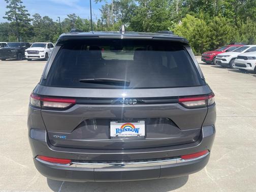 2023 Jeep Grand Cherokee 4xe Base