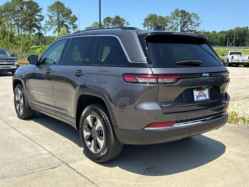 2023 Jeep Grand Cherokee 4xe Base