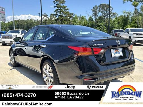 Super Black 2024 Nissan Altima 2.5 S