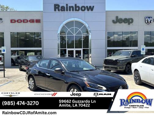 Super Black 2024 Nissan Altima 2.5 S