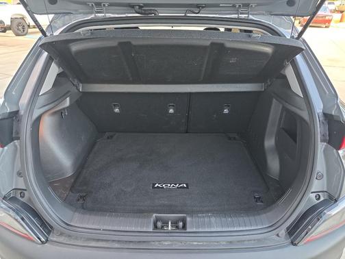 2023 Hyundai KONA SE