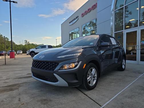 2023 Hyundai KONA SE