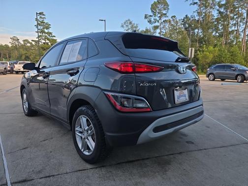 2023 Hyundai KONA SE