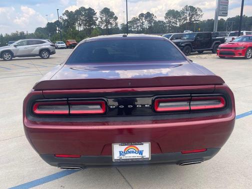 2019 Dodge Challenger SXT